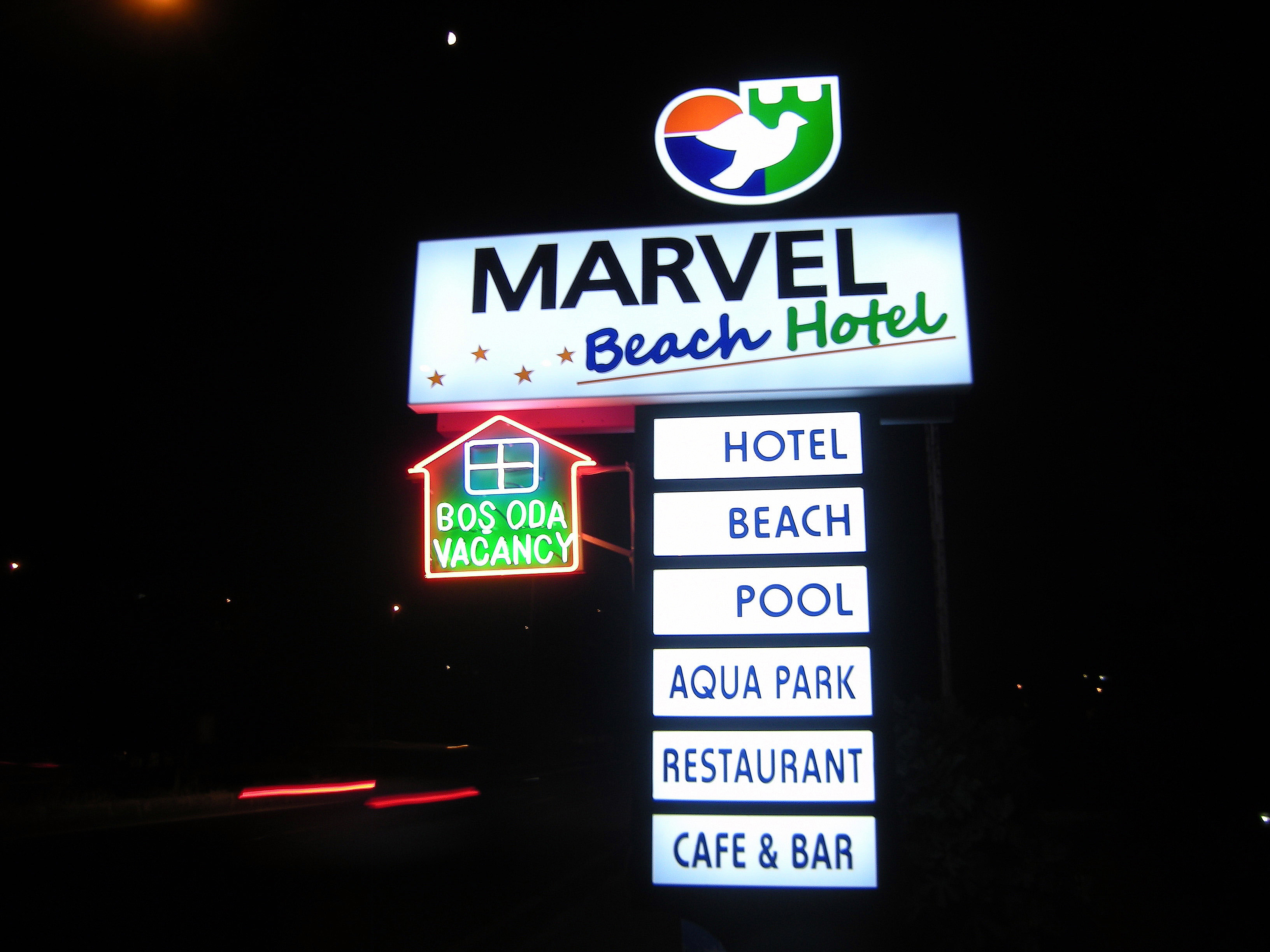 Illuminated-sign-rectangular-close-up-MBH
